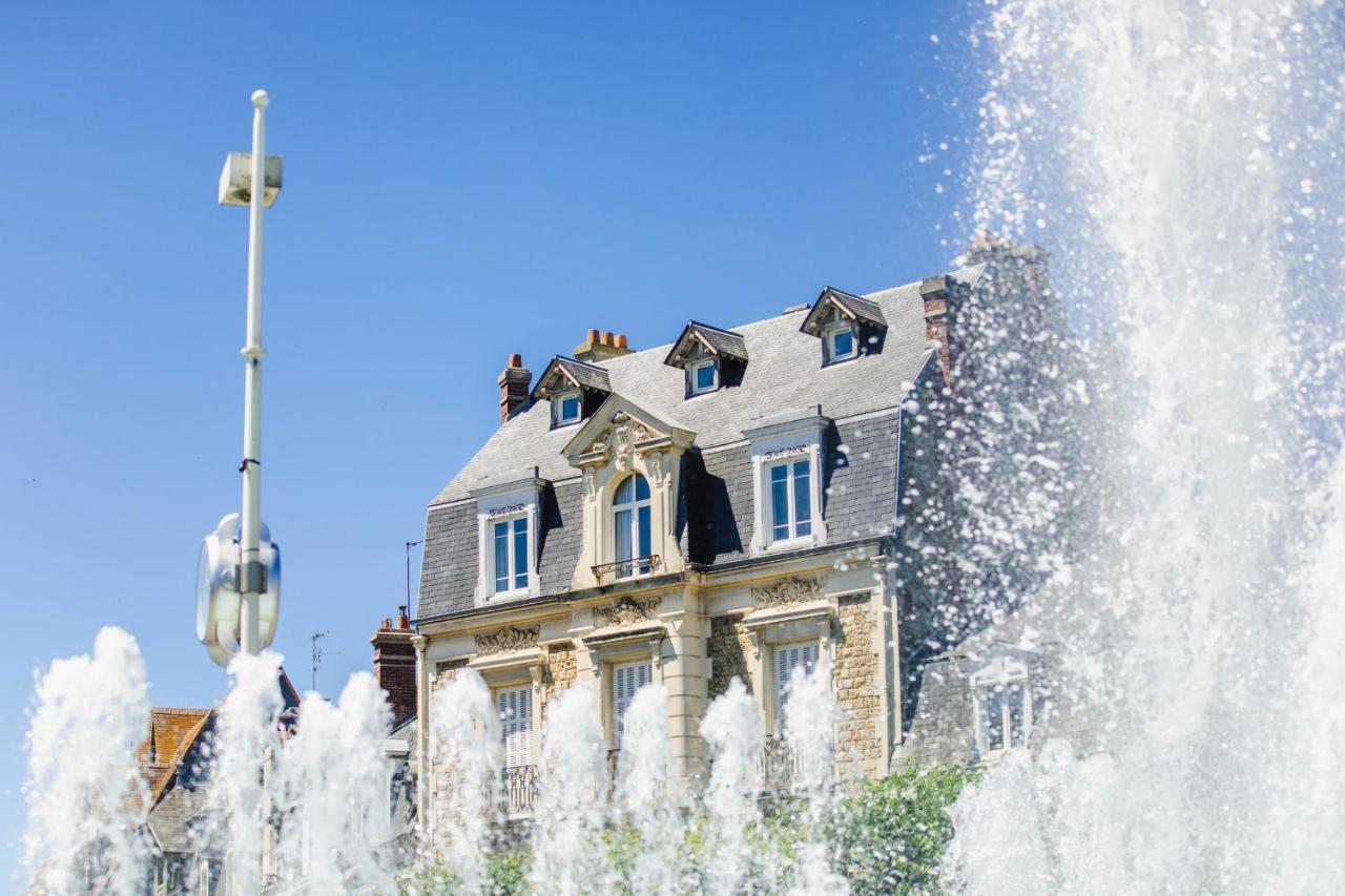 Les Tamaris - Studio With Sea View - Trouville-Sur-Mer Dış mekan fotoğraf